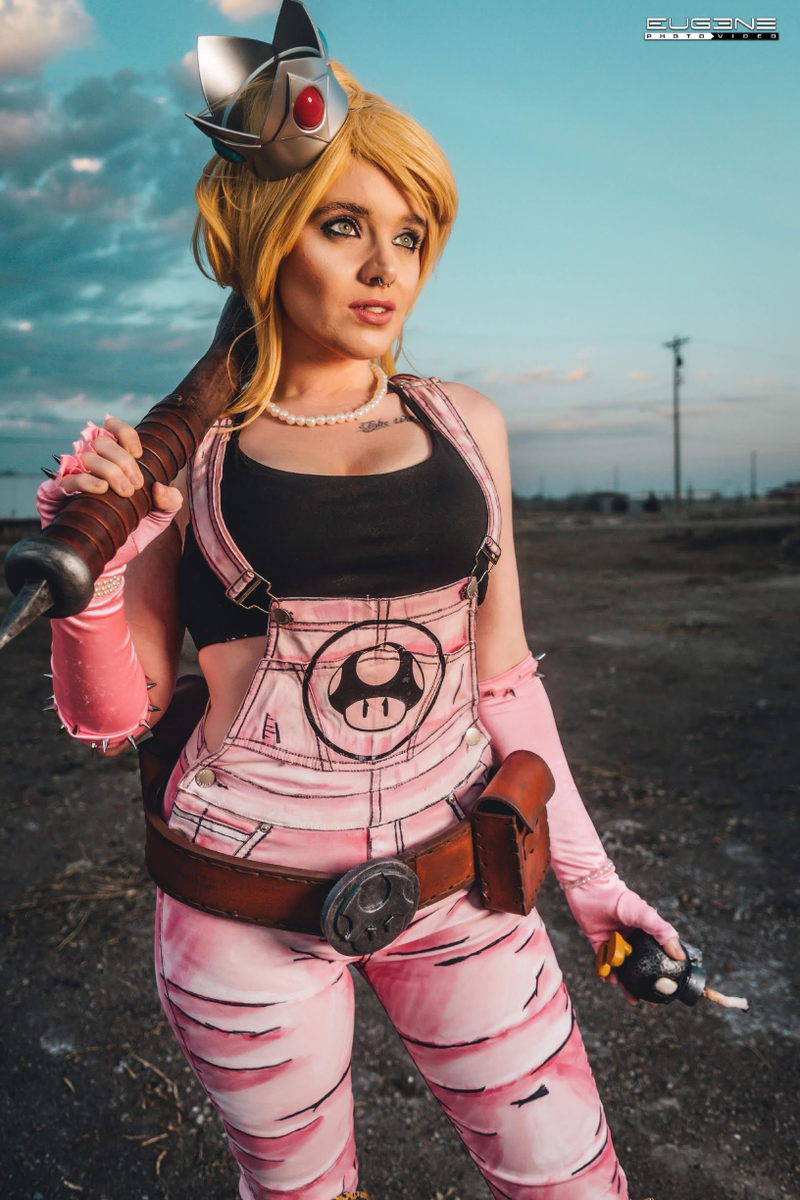 Illustration for article titled Princess Peach Is Ready For The Apocalypse